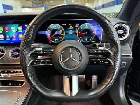 Mercedes-Benz E Class Automatic Black #26