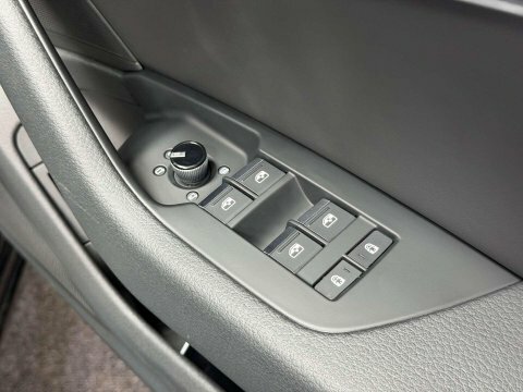 Audi A6 Saloon Automatic Grey #39