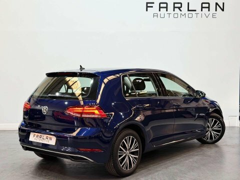 Volkswagen Golf Hatchback Red #5