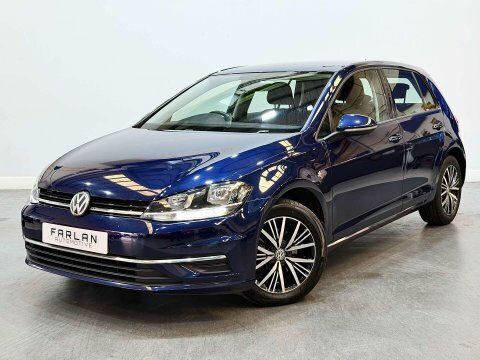 Volkswagen Golf Hatchback Red #13