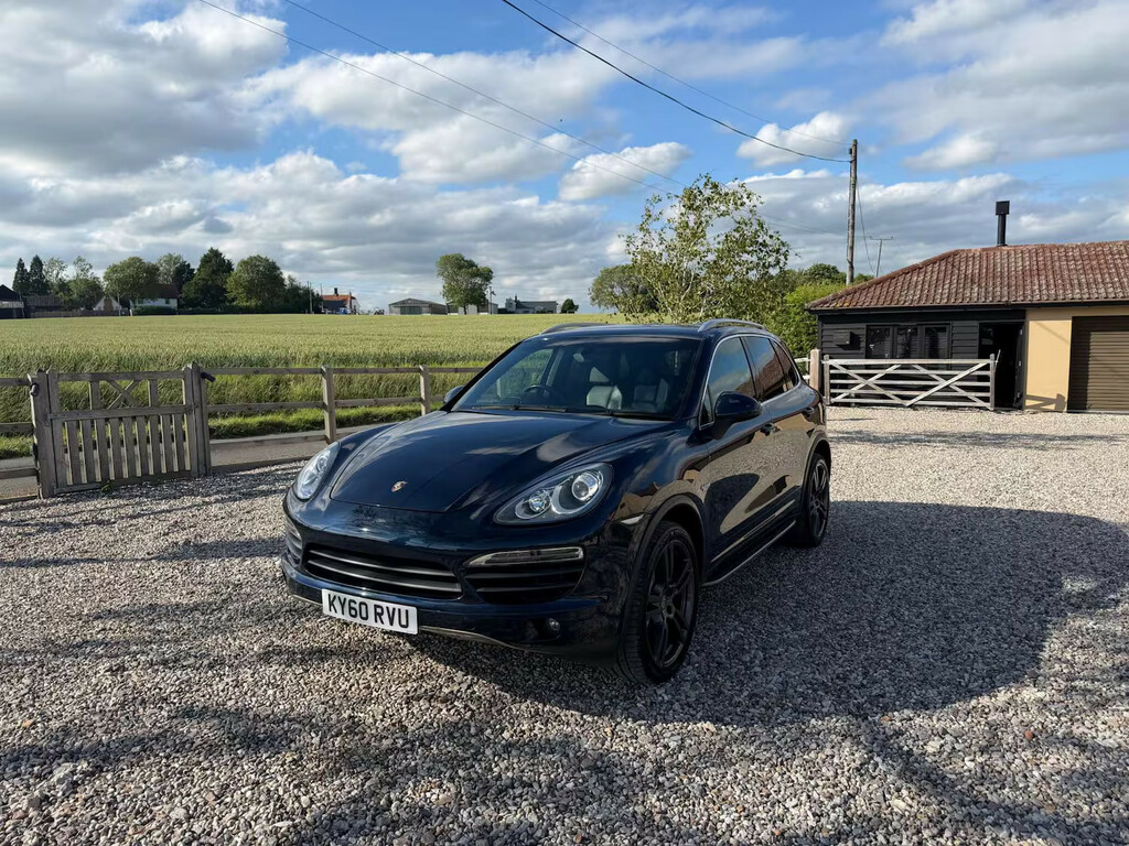 Porsche Cayenne S Hybrid Tiptronic S Estate Au Blue