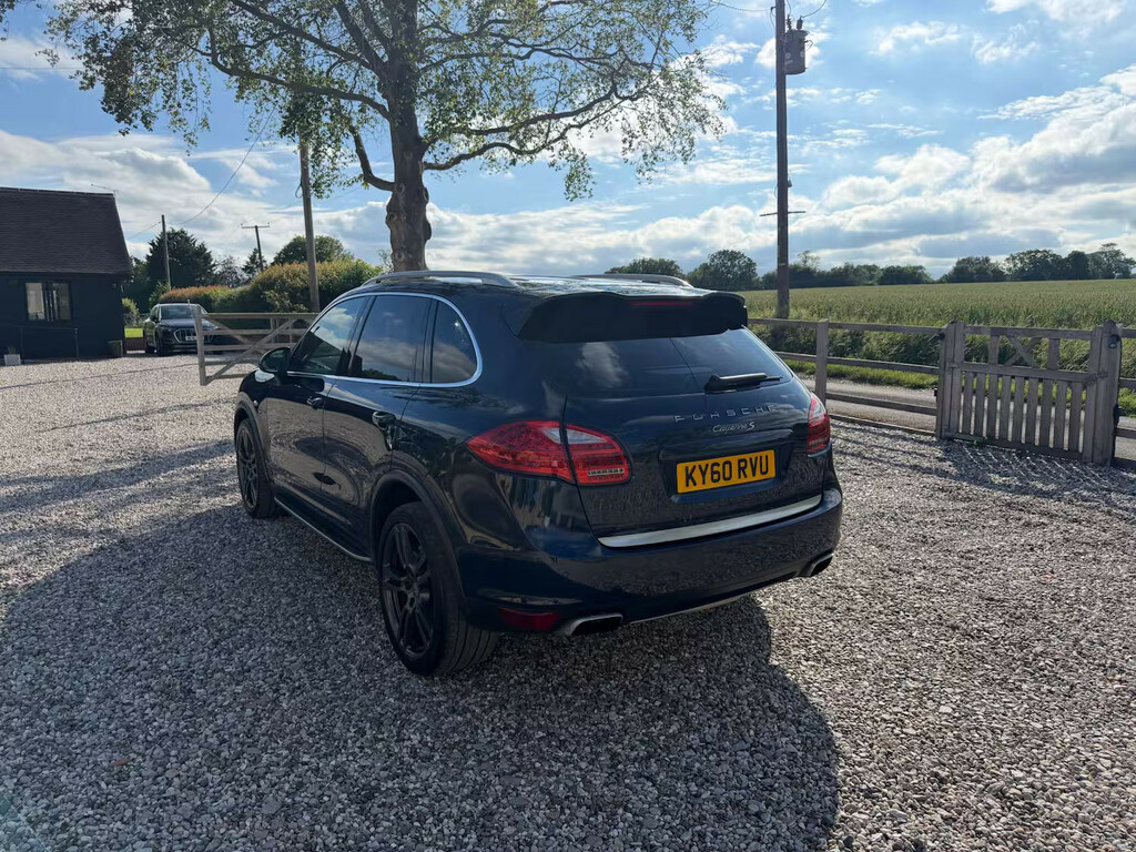 Porsche Cayenne S Hybrid Tiptronic S Estate Au Blue #2