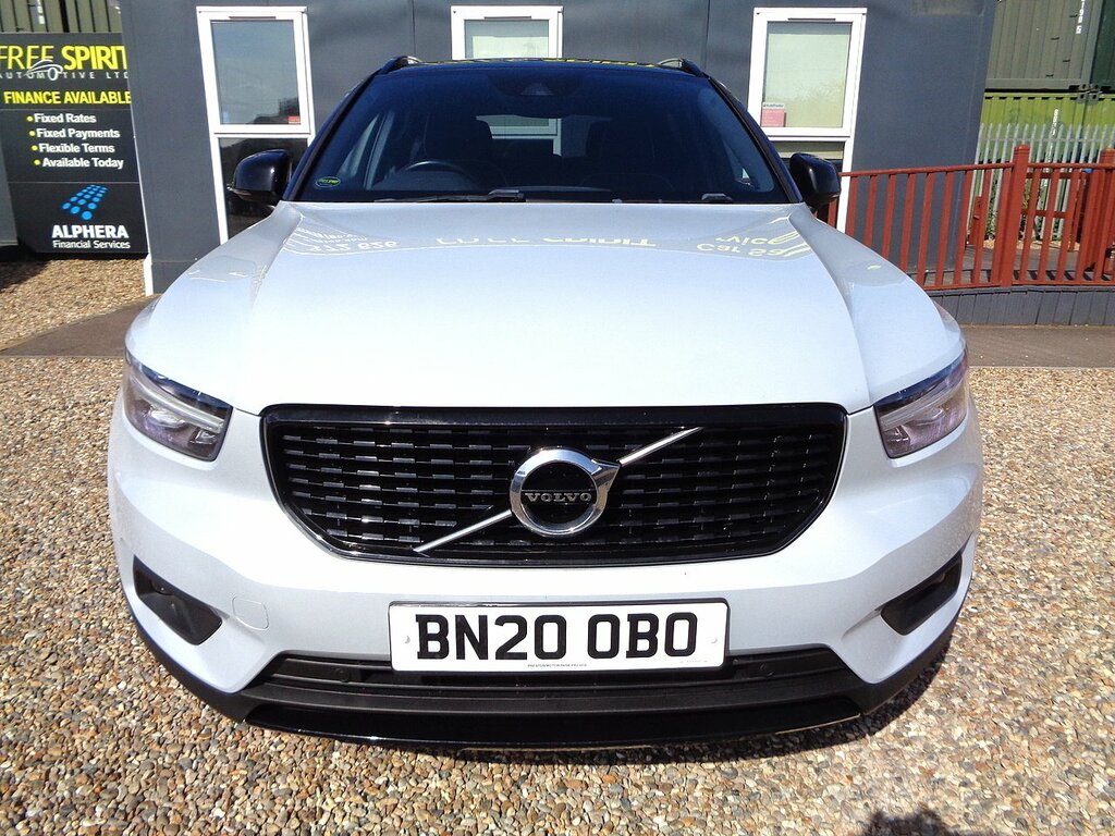 Volvo XC40 T3 R-design BN20OBO Silver #2