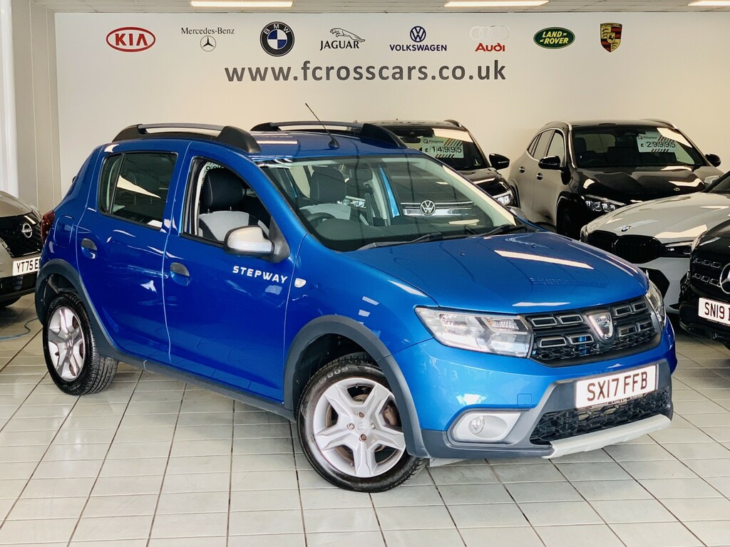 Dacia Sandero Stepway Hatchback 1.5 Stepway Ambiance Dci 90 201717 Blue