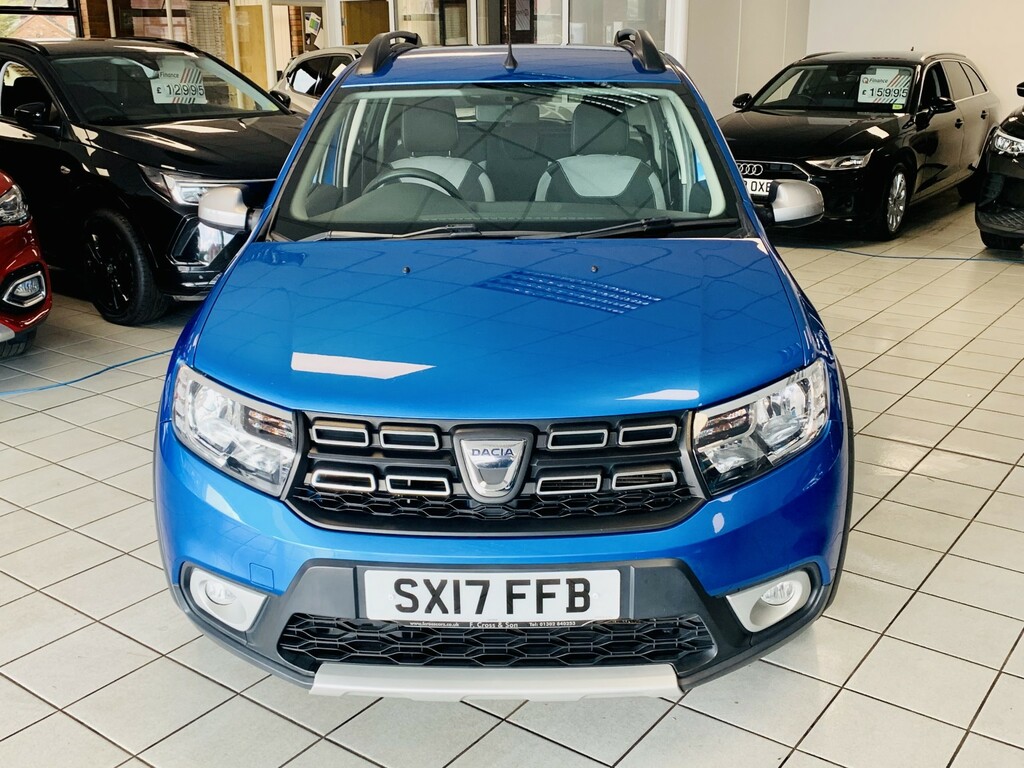 Dacia Sandero Stepway Hatchback 1.5 Stepway Ambiance Dci 90 201717 SX17FFB Blue #4