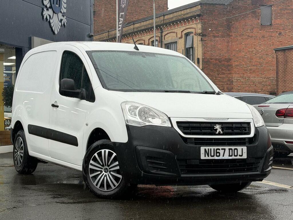 Peugeot Partner Panel Van 1.6 Bluehdi 854 Professional L1 201 White