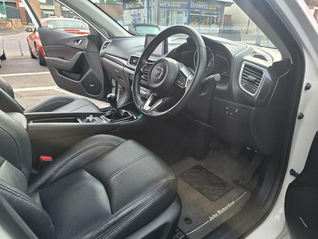 Mazda 3 Hatchback 2.0 Skyactiv-g Sport Nav Euro 6 Ss YO18GMZ White #3