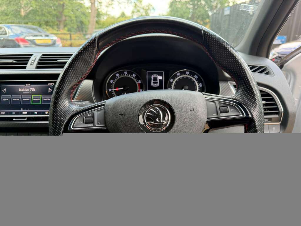 Skoda Fabia 1.0 Tsi Monte Carlo Hatchback Eu DG19JVE Silver #2