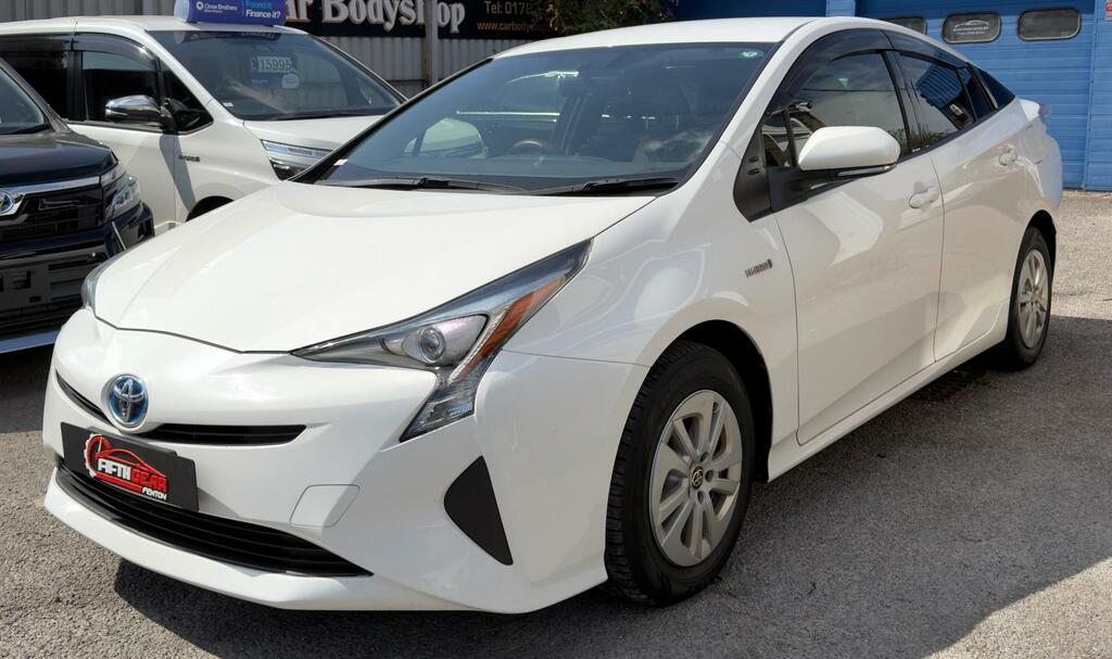 Toyota Prius 1.8 Vvt-h T4 Hatchback Hybrid Cvt Euro White #3