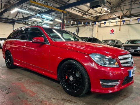 Mercedes-Benz C Class C220 Cdi Blueefficiency Red
