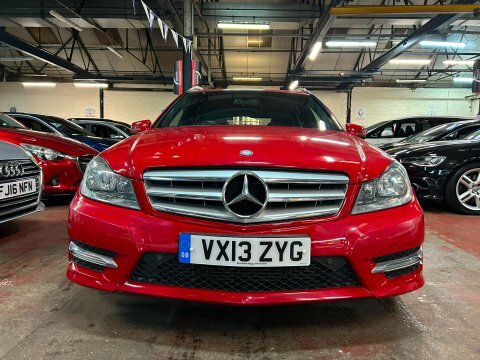Mercedes-Benz C Class C220 Cdi Blueefficiency VX13ZYG Red #2