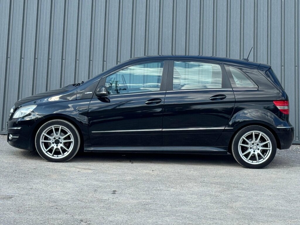 Mercedes-Benz B Class 1.5 B160 Blueefficiency Sport Black #6