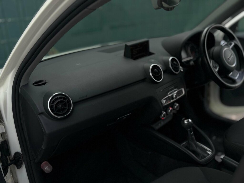 Audi A1 Hatchback Tdi Se 2012 Black #26