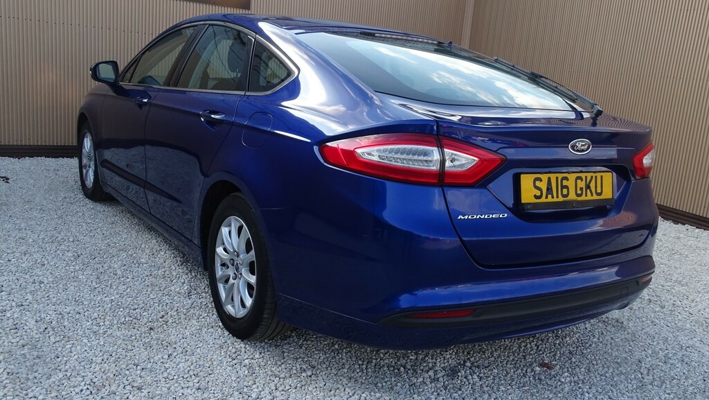 Ford Mondeo 2.0 Titanium Econetic Tdci 148 Bhp Black #18