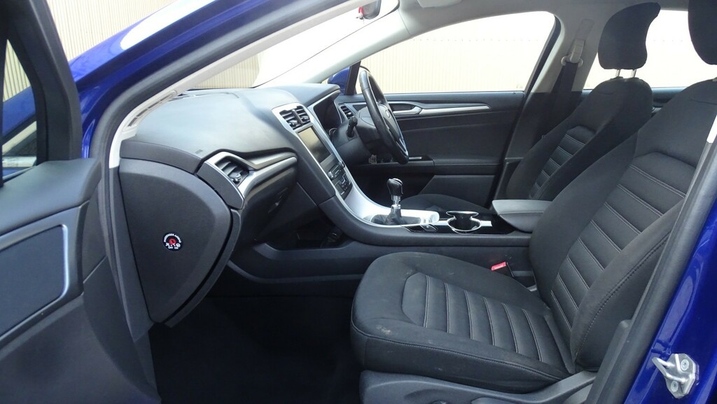 Ford Mondeo 2.0 Titanium Econetic Tdci 148 Bhp Black #29
