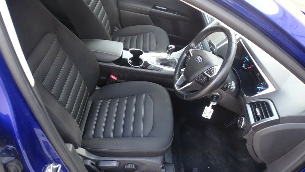 Ford Mondeo 2.0 Titanium Econetic Tdci 148 Bhp Black #23