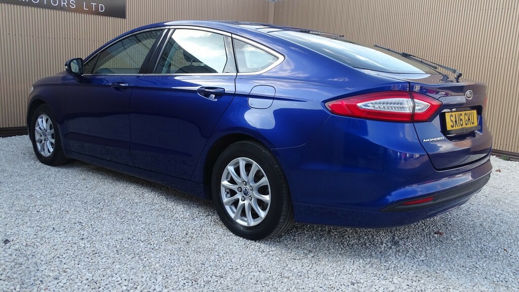 Ford Mondeo 2.0 Titanium Econetic Tdci 148 Bhp Black #17