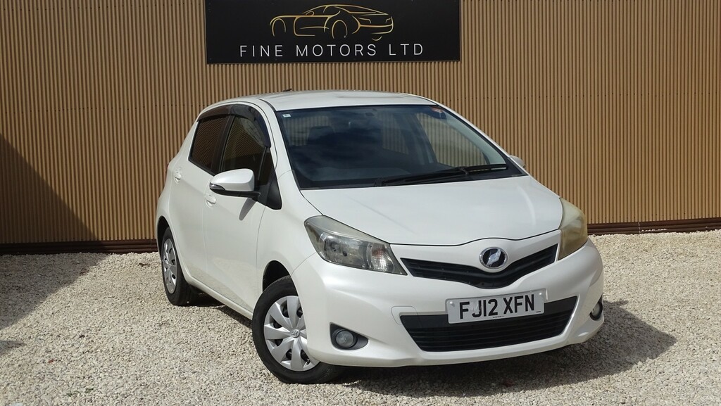 Toyota Yaris 1.3 Dual Vvt-i Icon White