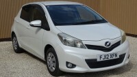 Toyota Yaris 1.3 Vvt-i Sr Grey #43