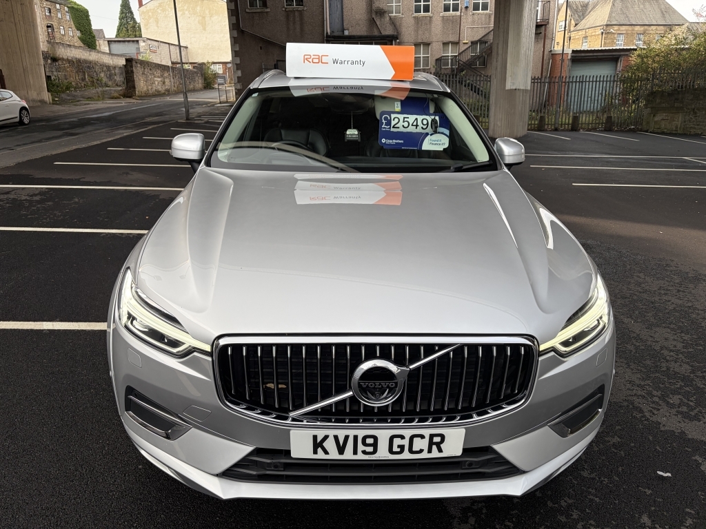 Volvo XC60 2.0 B5 Inscription Pro Awd Silver #3