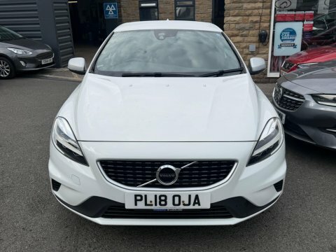 Volvo V40 2018 18 T2 PL18OJA White #2