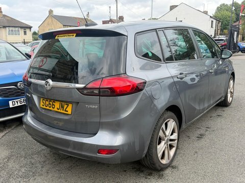 Vauxhall Zafira 2016 66 Sri Grey #4