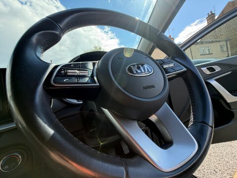 Kia Xceed 3 Grey #13