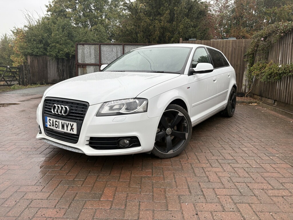 Audi A3 2.0 Tdi Black Edition 201161 SA61WYX White