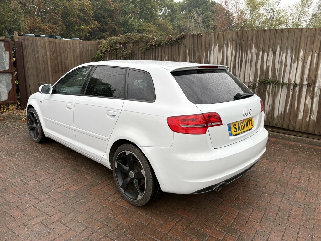 Audi A3 2.0 Tdi Black Edition 201161 SA61WYX White #4