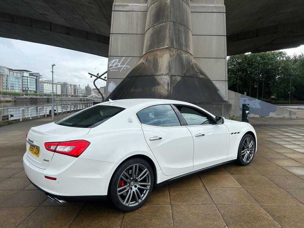 Maserati Ghibli 3L Null Grey #14