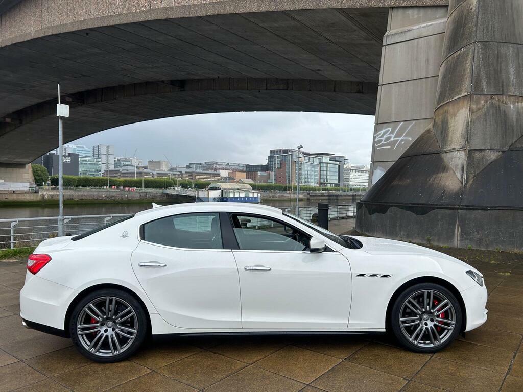 Maserati Ghibli 3L Null Grey #12