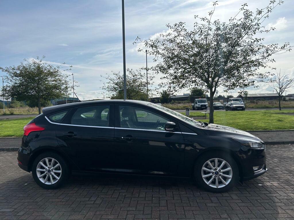 Ford Focus 2.0 Tdci Titanium Euro 6 S S Black