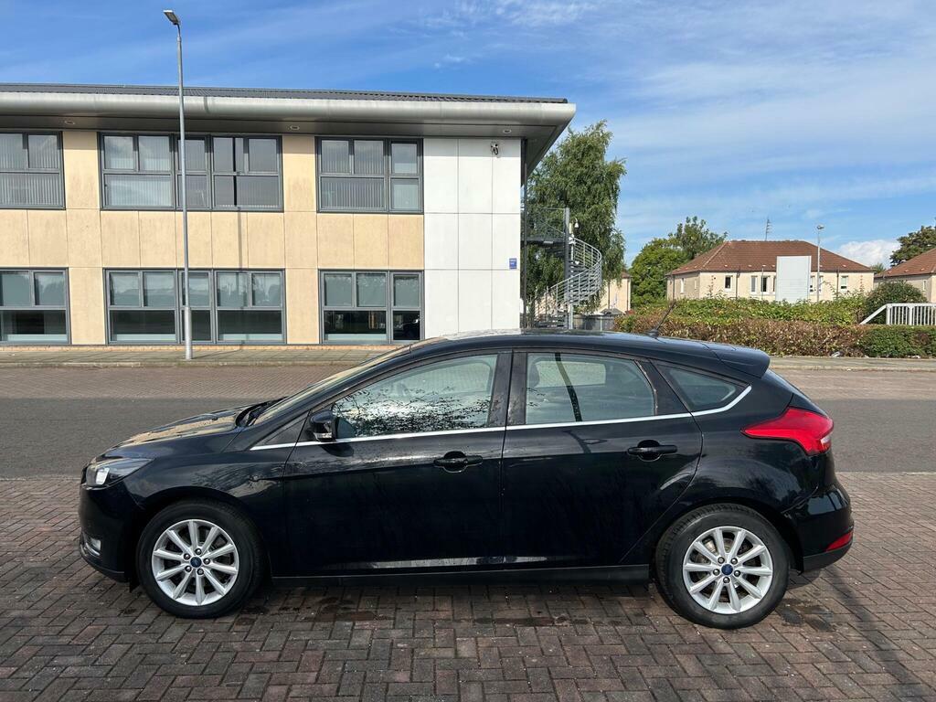 Ford Focus 2.0 Tdci Titanium Euro 6 S S MM17CWD Black #6