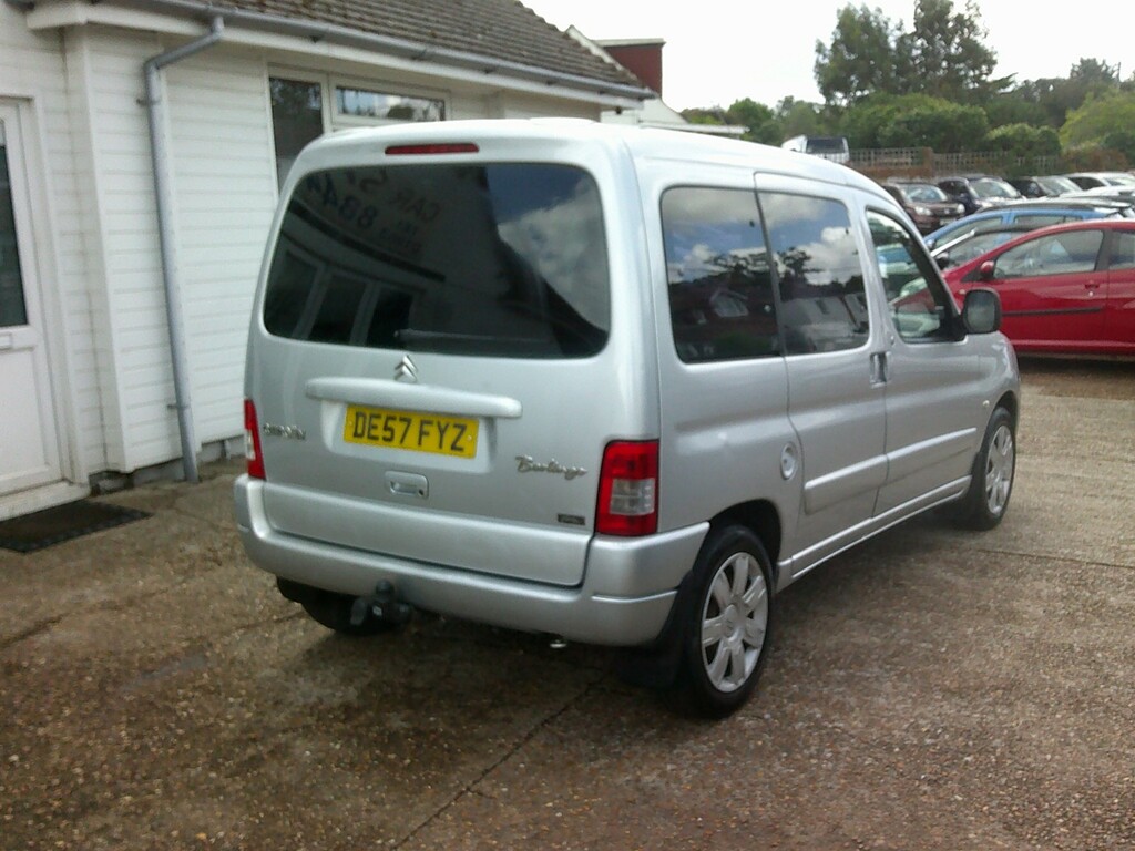 Citroen Berlingo Mpv 1.6 Td Forte Multispace 2007 Silver #2