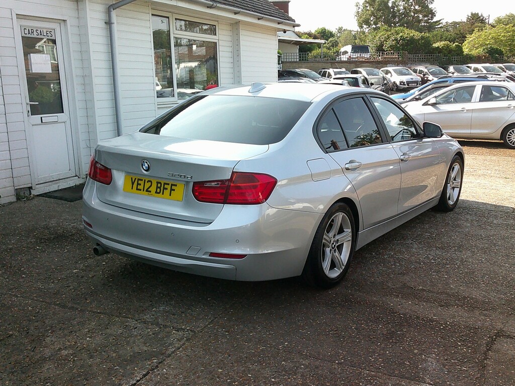 BMW 3 Series Saloon 2.0 320D Efficient Dynamics 2012 YE12BFF Silver #2
