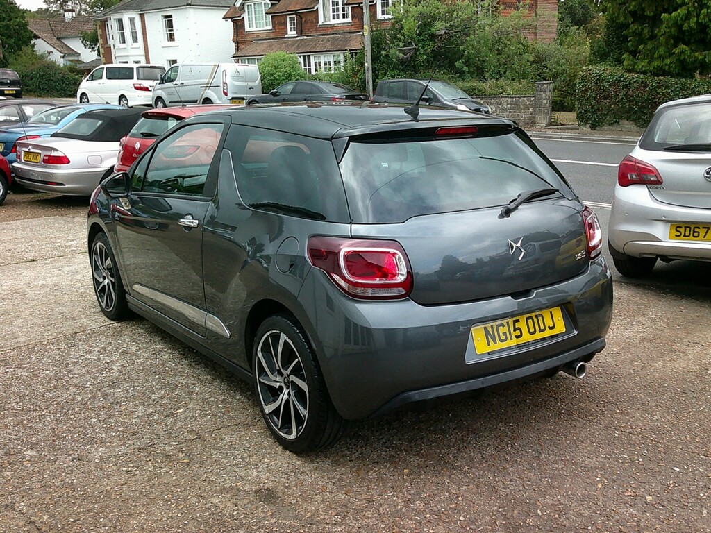 DS DS 3 1.2 Puretech Dstyle Nav Grey #4