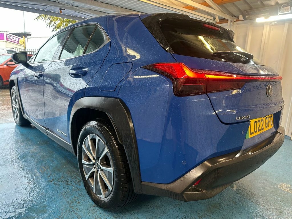 Lexus UX Suv LO22GFG Blue #4