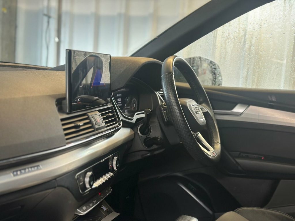Audi Q5 2L S Line MW22HKG Blue #2