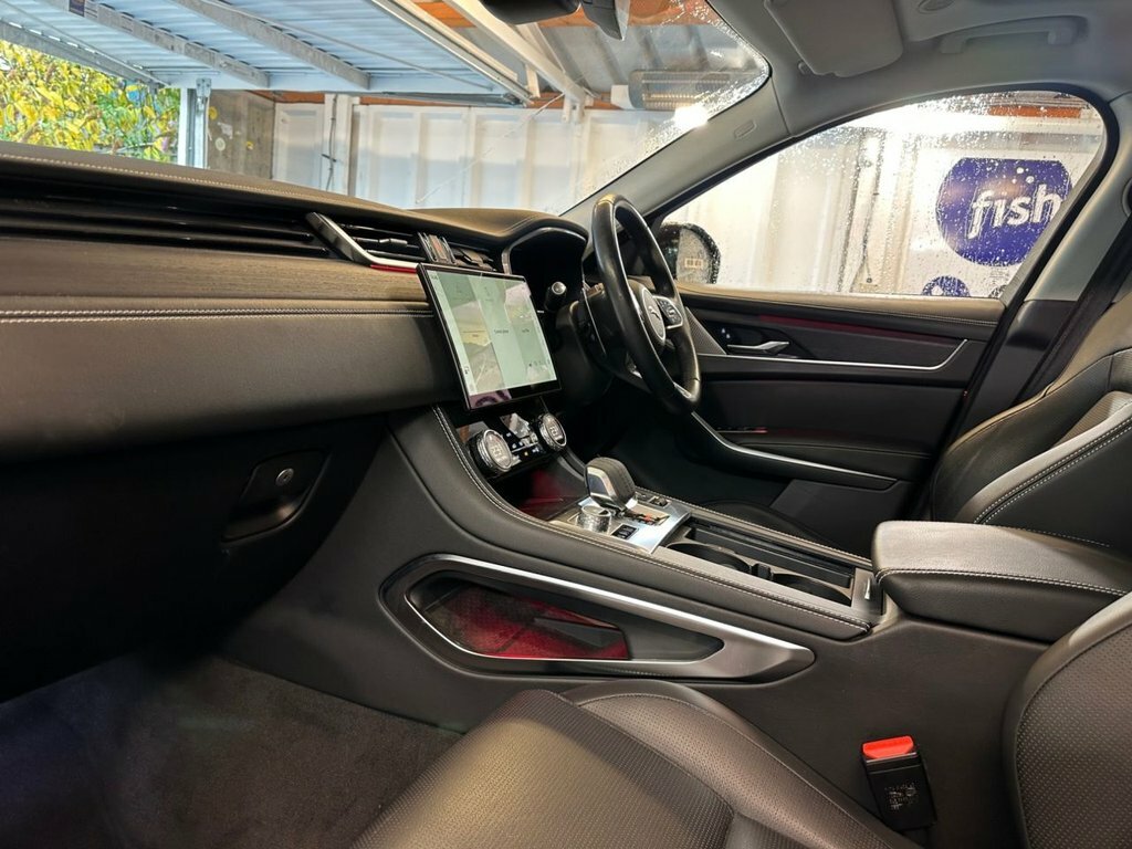 Jaguar F-Pace 2L R-dynamic Black GP23CRZ Red #2