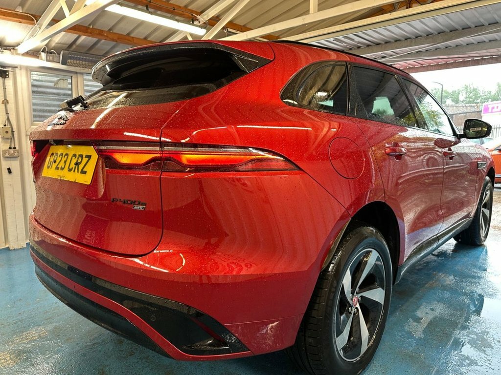 Jaguar F-Pace 2L R-dynamic Black GP23CRZ Red #6