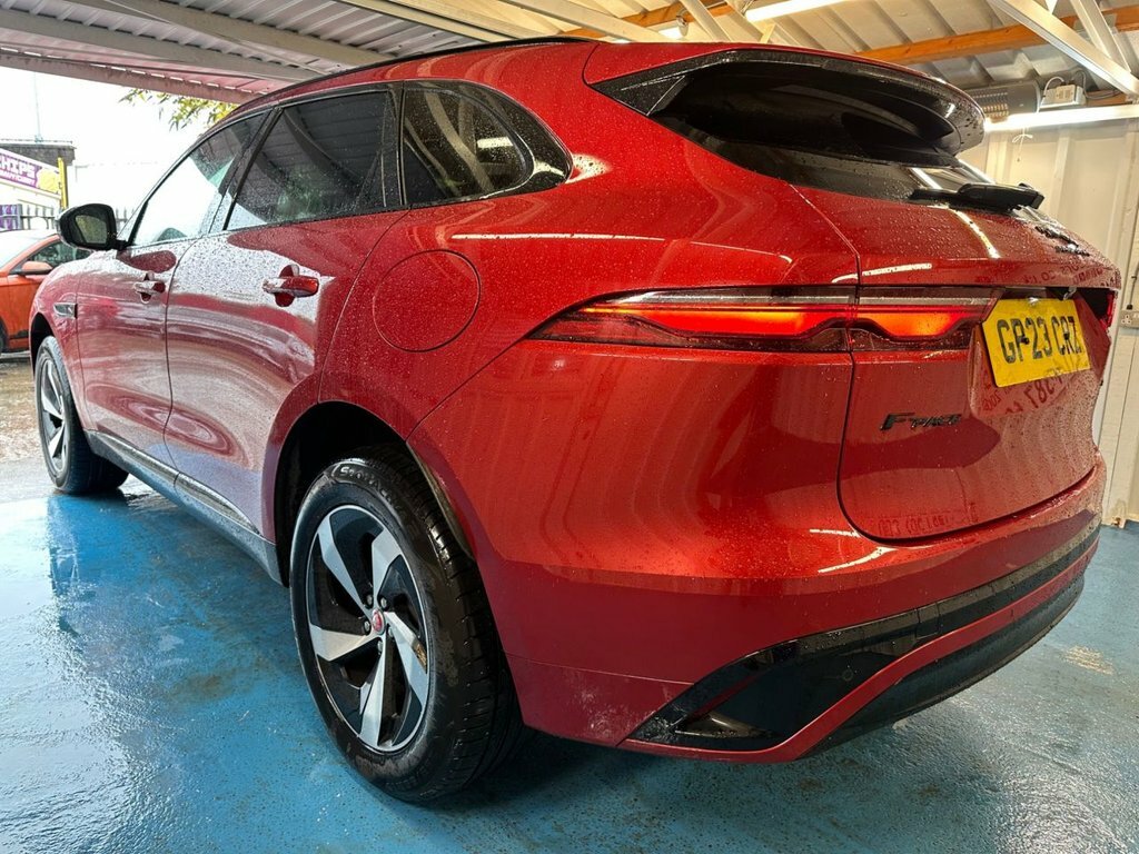 Jaguar F-Pace 2L R-dynamic Black GP23CRZ Red #5