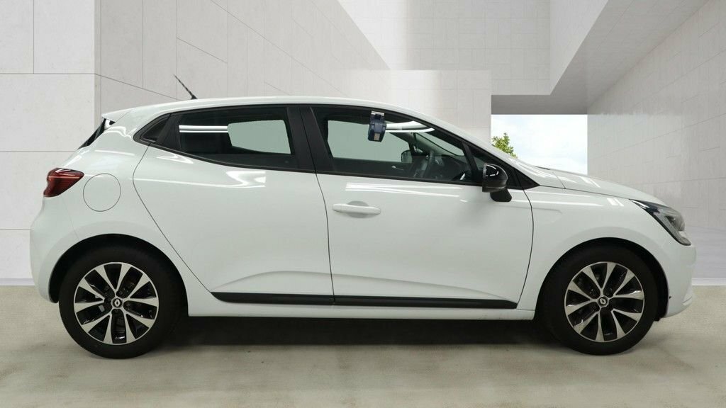 Renault Clio 1L Evolution White #6