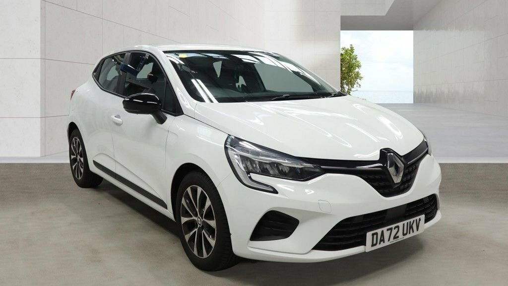 Renault Clio 1L Evolution White