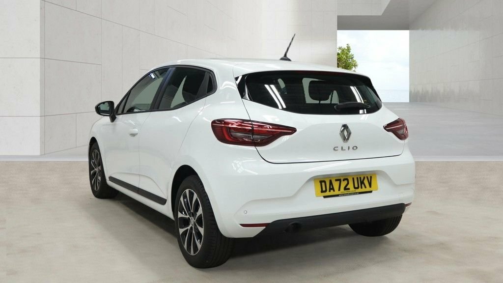 Renault Clio 1L Evolution White #4