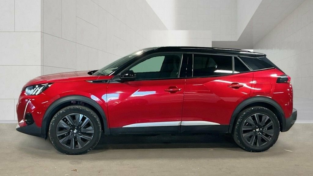Peugeot e-2008 Suv Red #2