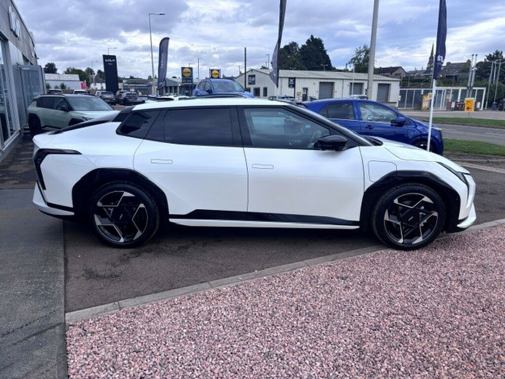 Kia EV4 150Kw Gt-line S 81Kwh White #2