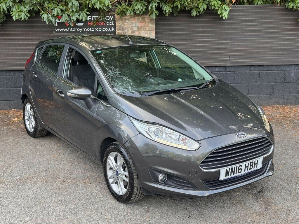 Ford Fiesta 1.0T Ecoboost Zetec Euro 6 Ss WN16HBH Grey #2