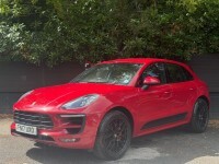 Porsche Macan Suv White #39