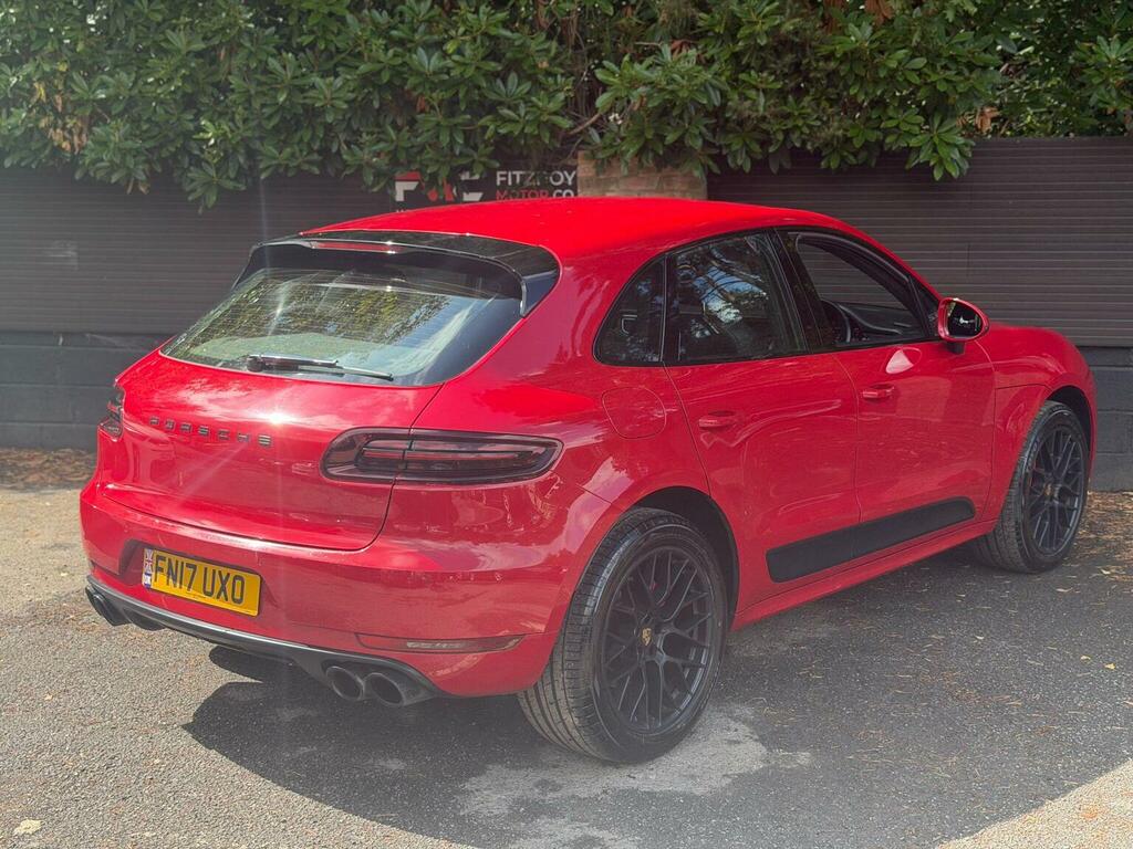 Porsche Macan Suv White #24