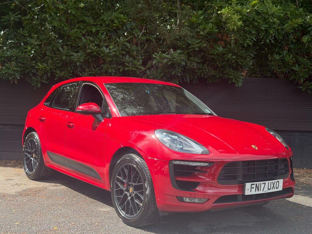 Porsche Macan Suv White #19